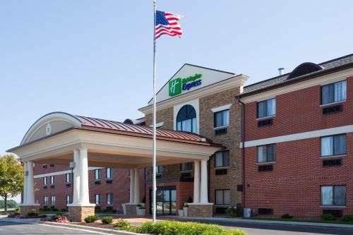 Sheboygan Hotel | Holiday Inn Express Sheboygan-Kohler/I-43 by IHG