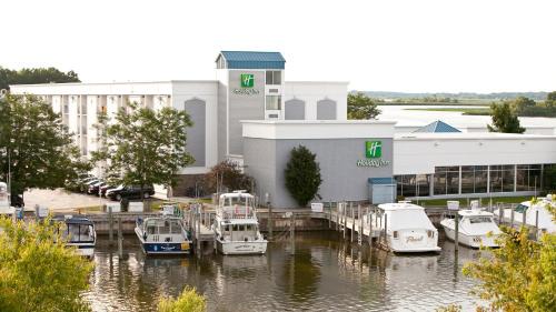 Spring Lake Hotel | Holiday Inn Grand Haven-Spring Lake by IHG
