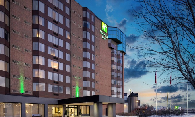 Cummings Hotel | Holiday Inn Ottawa East by IHG