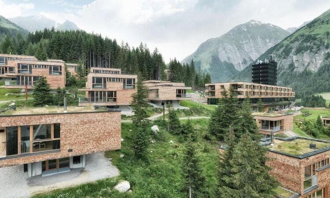 Großdorf Ski Chalet | Holiday resort Gradonna Chalet Resort Kals am Großglockner - OTR08003-TYE