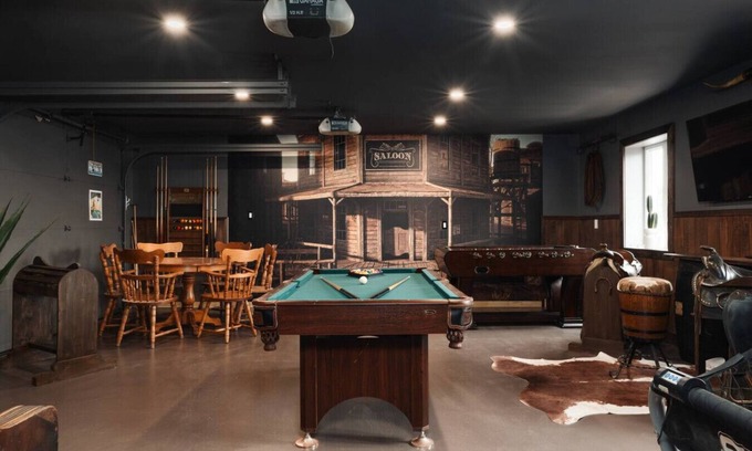 Grenville-sur-la-Rouge Ski Chalet | Hollywood/Private Beach/SPA/Games/16 P