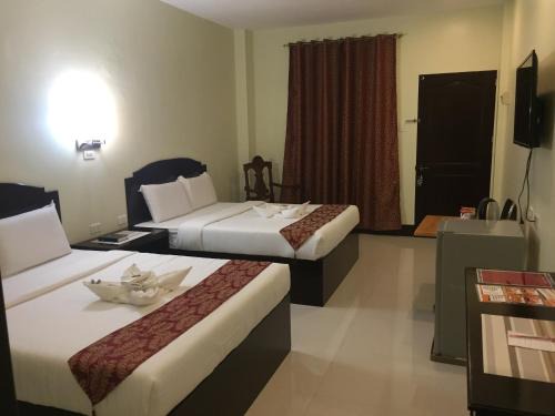 General Santos Hotel | Hollywood Suites
