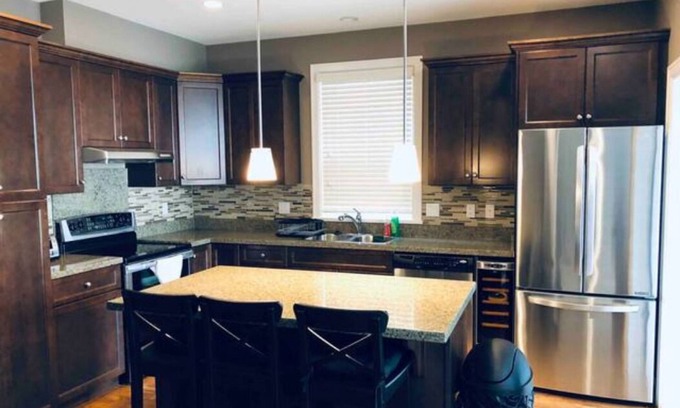 East Clayton House | Home away from home (aka my Clayton Heights home)