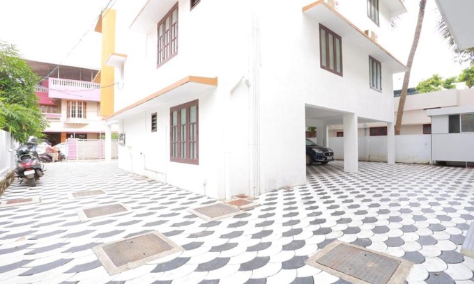 Thampanoor Apartment | Home By Heaven