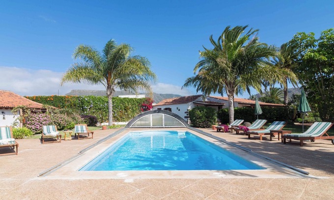 San Cristobal de La Laguna Apartment | Homerez - Cosy Apt, San Cristóbal de La Laguna.