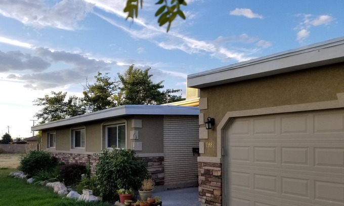 Provo House | Home in the Heart of Orem/Provo-5 Bedrooms 2 Bath (Edit listing) Orem