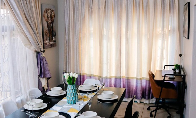 Manzini House | Homely, Spacious, Comfy beds, pillows & crisp linen, coffee, private & secure.