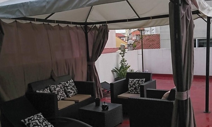 La Coruna Apartment | Homerez - Apt in La Coruña with garden