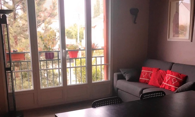 Deuil-la-Barre Apartment | Homerez - Beautiful studio for 2 ppl. at Deuil-la-Barre