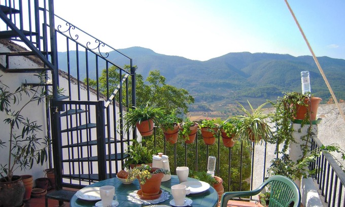 Hornos House | Homerez - Big house for 11 ppl. with terrace and balcony at Hornos