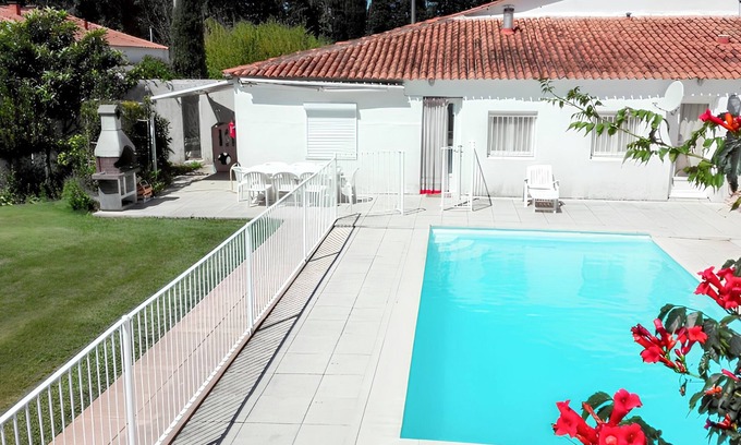 Meynes Villa | Homerez - Charming Villa in Meynes with Private Pool