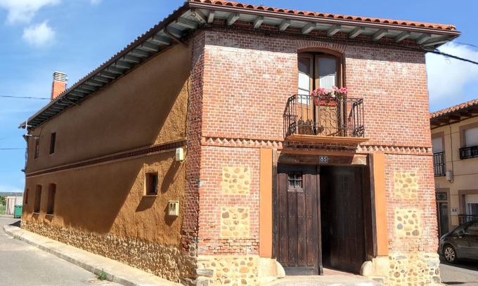 Castrillo de San Pelayo House | Homerez - House in Veguellina de Órbigo