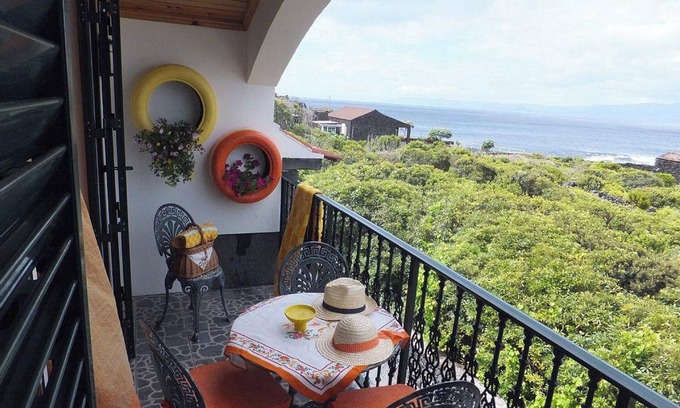 Prainha House | Homerez - House in Prainha + sea view