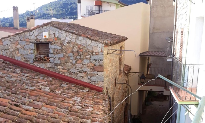 Loceri Apartment | Homerez - Nice apartement 10 km away from the beach for 4 ppl. at Loceri