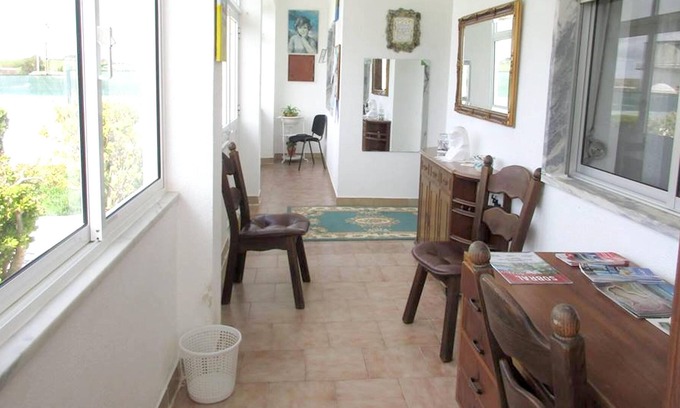 Sobral de Monte Agraco House | Homerez - House for 6 ppl. with garden and terrace at Sobral de Monte Agraço