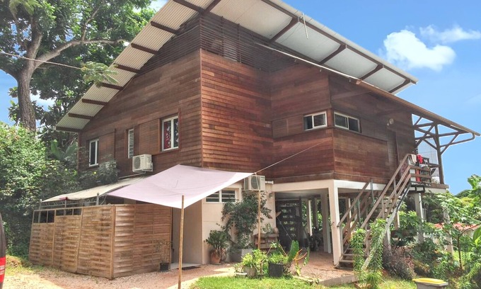 Cayenne Apartment | Homerez - Studio with shared pool in Cayenne