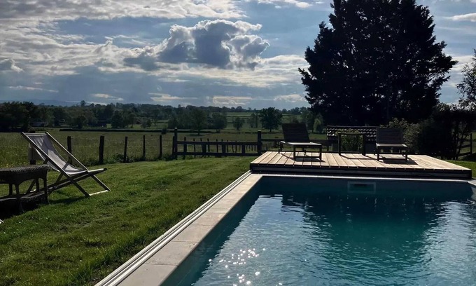Briennon Villa | Homerez - Villa for 14 ppl. with swimming-pool, garden and terrace at Briennon