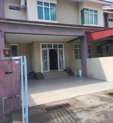 Ketereh House | Homestay Atok Komando Bc Poly KB