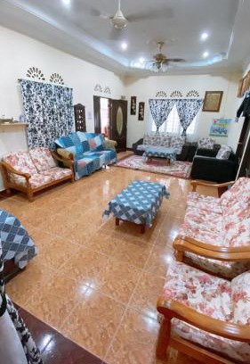 Batu Pahat House | Homestay Cahaya Kaseh