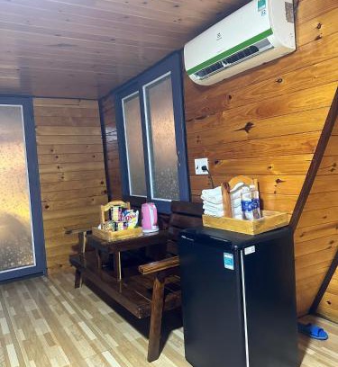 Krong Ana Hotel | Homestay Hồ Sen