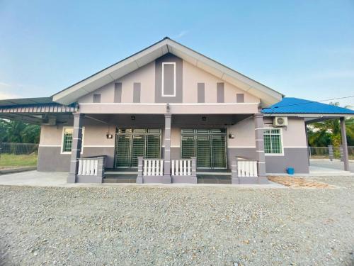 Parit Raja House | Homestay Hj Esmon Parit Raja 4 UTHM
