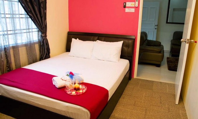 Parit Raja Apartment | Homestay Hj Esmon Parit Raja UTHM