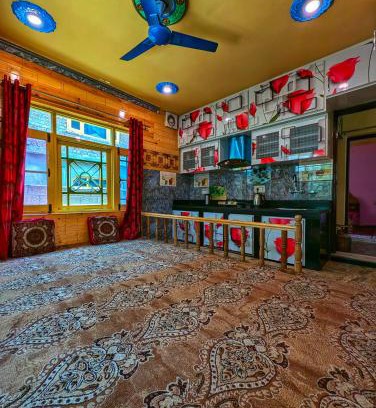 Srinagar House | homestay in srinagar kashmir