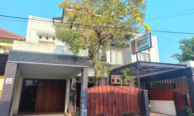 Central Yogyakarta House | Homestay Jogja dekat Malioboro by Simply Homy