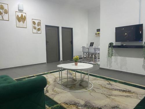 Kampung Bari Kecil House | Homestay Kita