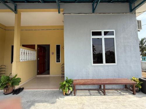 Batu Pahat House | Homestay Senandung Mesra