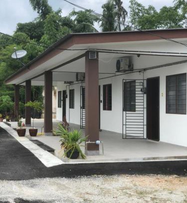 Pelabuhan Klang House | Homestay Siti Klang
