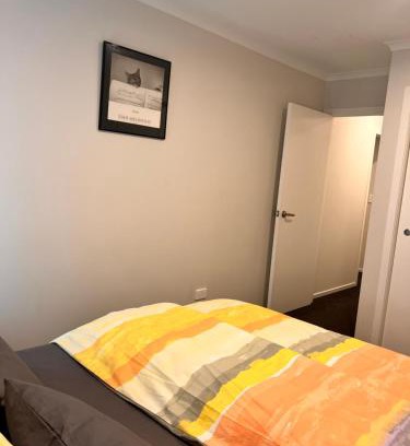 Pukekohe House | Homestay with Saana