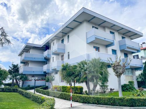 Pineto Apartment | Homiday - Residenza Pioppeto