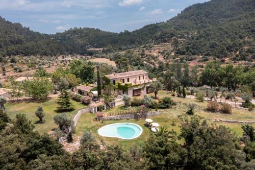 Bunyola Villa | Honor Vell - Hidden Valley Retreat