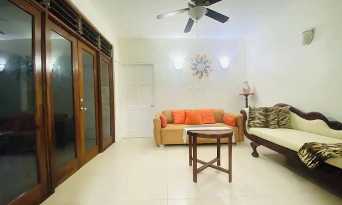 Gordon Town House | Hope Gardens - UWI - UTECHnn