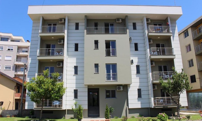 Shengjin Hotel | Horizonti Blu