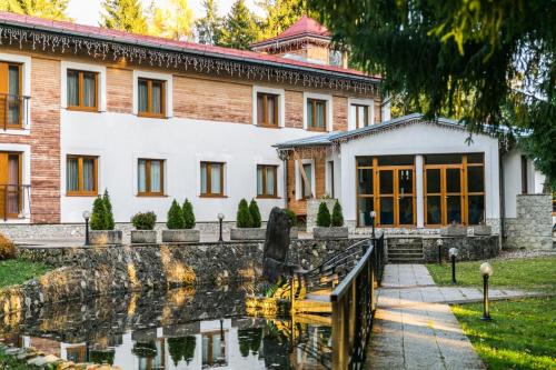 Bobrovec Hotel | Horsky Hotel Mnich