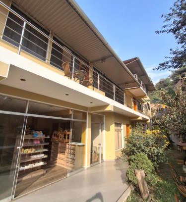 Santa Cruz de Cocachacra Hotel | Hospedaje Posada Andina