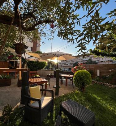 Solsona House | Hostal Crisami