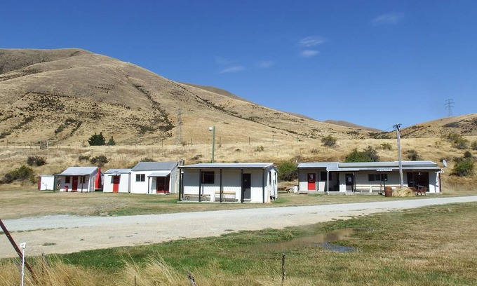 Omarama Hostel | Hostel ∙ 8 guests