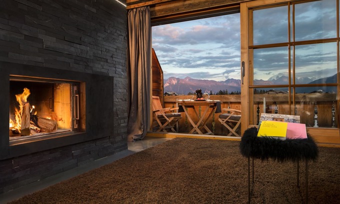 Lens Hotel | Hostellerie du Pas de L'Ours Relais et Chateaux