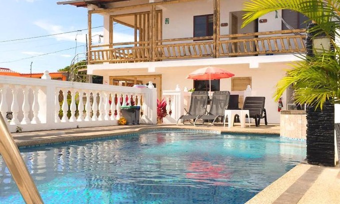 San Clemente Hotel | Hostería Paraíso Suizo