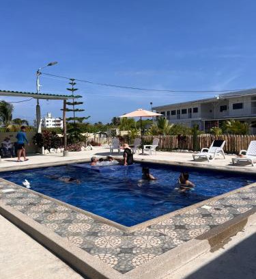 Data de Villamil House | Hosteria La Veleta, Playas