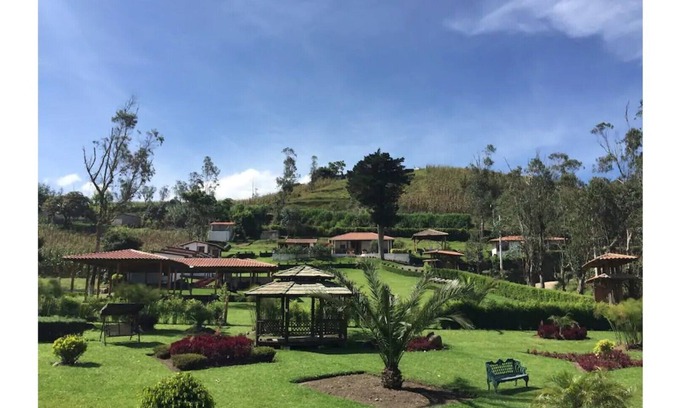 Las Tolas House | Hosteria Mi Standard Shelter "A"