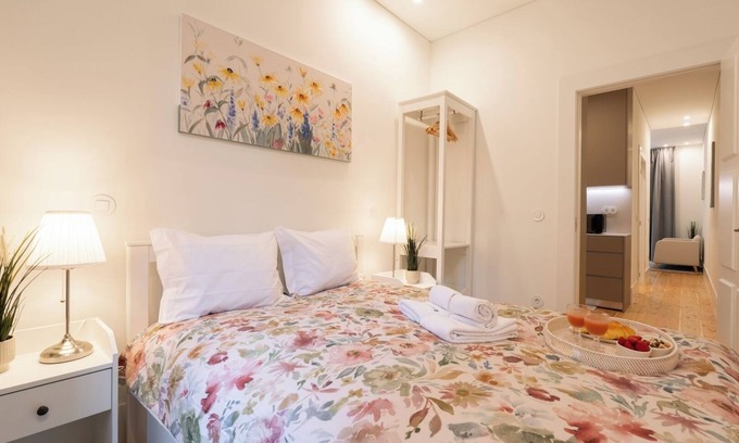 Guimaraes Apartment | HostWise - Central Apts Near Guimarães Sites