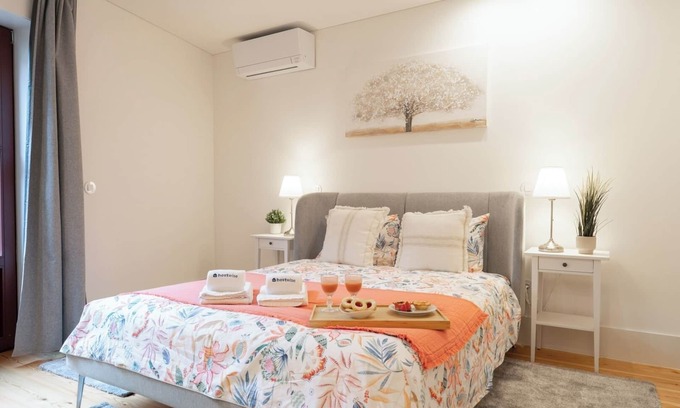 Guimaraes Apartment | HostWise - Modern and Spacious Apartments