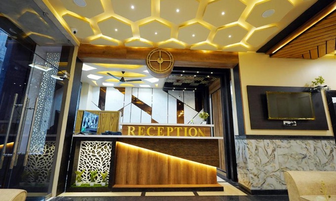 Ajmer Hotel | Hotel Alishaan 30 Mtrs from Dargah