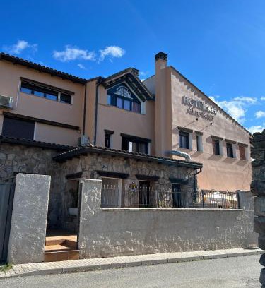 Navaluenga Hotel | Hotel Alma Rosa