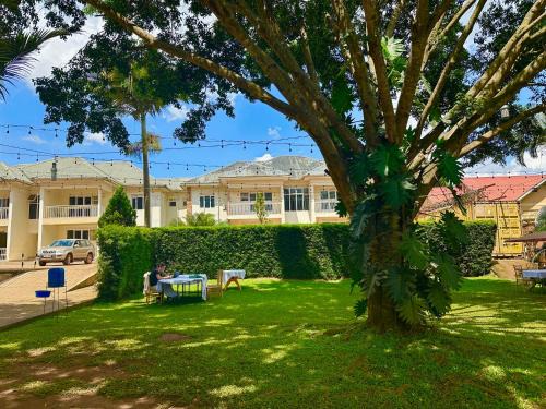 Mukono Hotel | Hotel Alvers