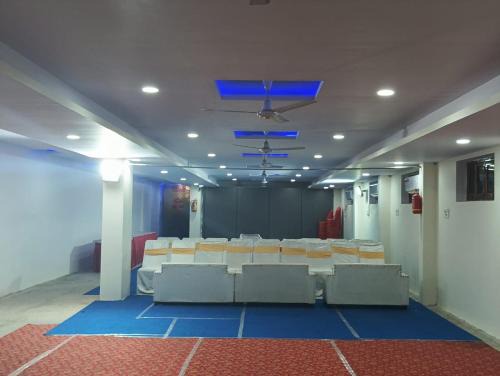 Robertsganj Hotel | Hotel Atithi Dwaar Robertsganj